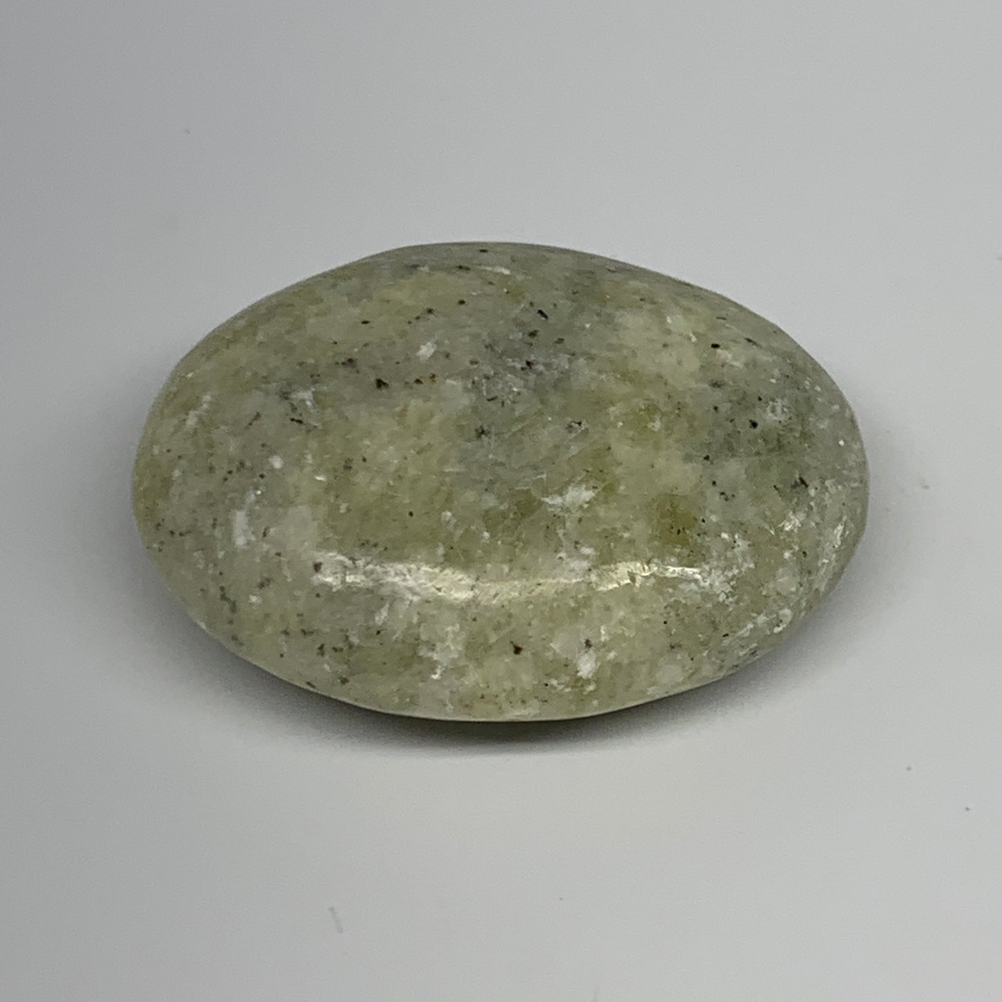 92.9g, 2.4"x1.8"x0.9", Natural Yellow Calcite Palm-Stone Crystal Polished Reiki,