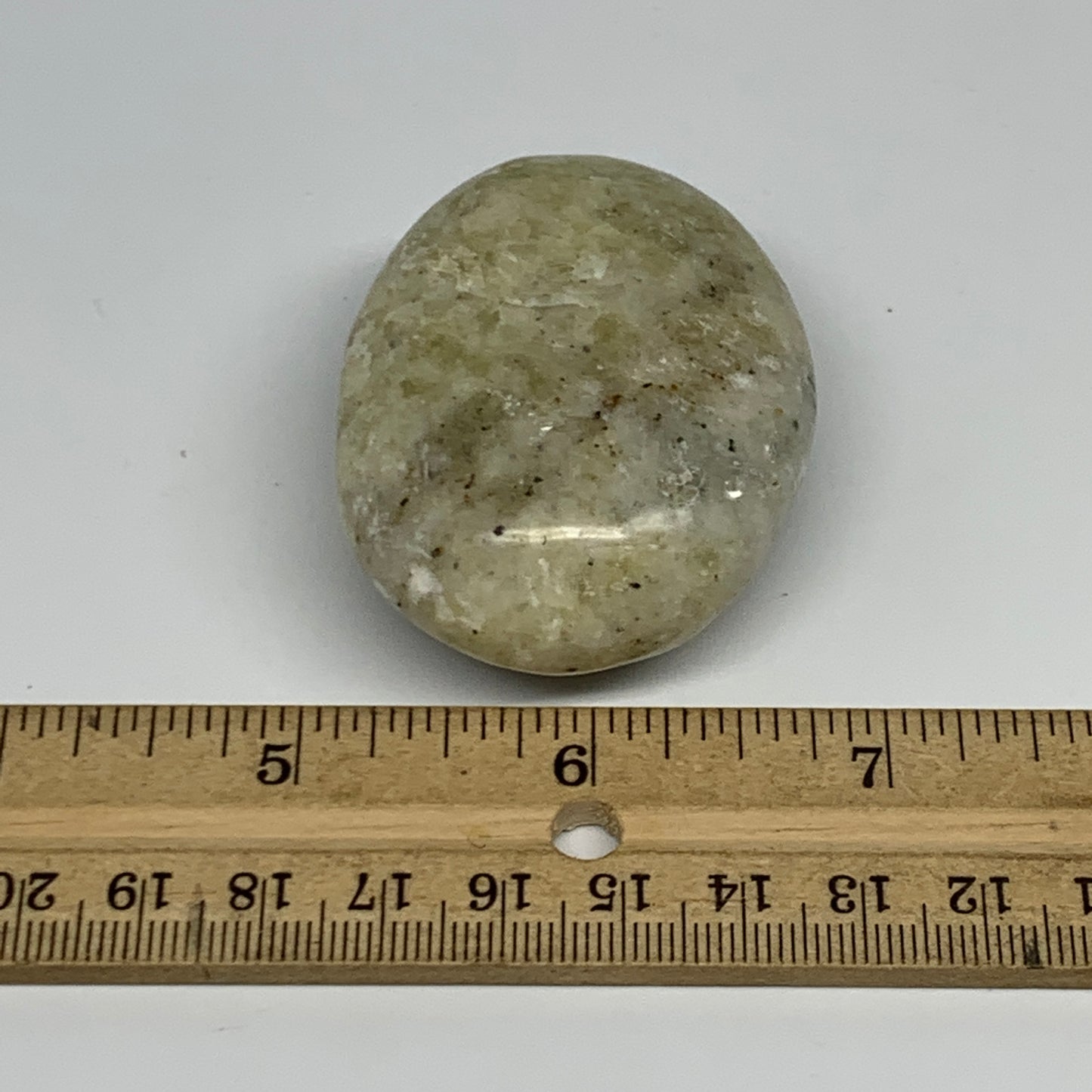 95.9g, 2.1"x1.7"x1", Natural Yellow Calcite Palm-Stone Crystal Polished Reiki, B