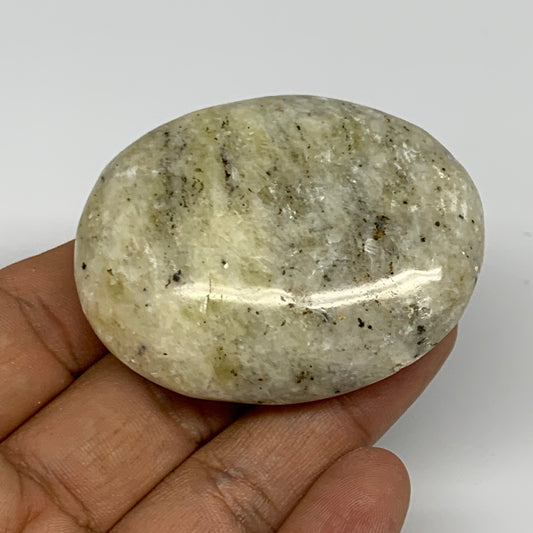 76.5g, 2.2"x1.8"x0.7", Natural Yellow Calcite Palm-Stone Crystal Polished Reiki,