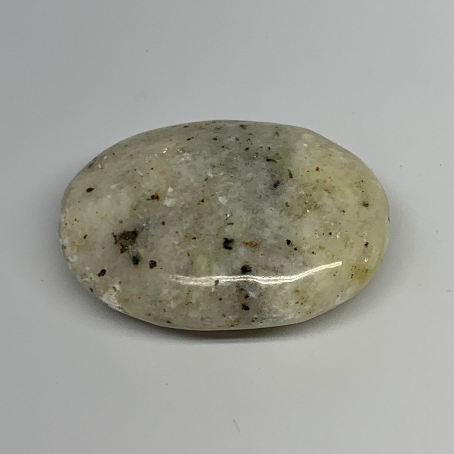 76.5g, 2.2"x1.8"x0.7", Natural Yellow Calcite Palm-Stone Crystal Polished Reiki,